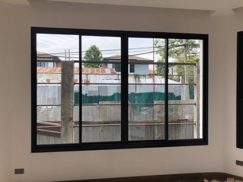 วงกบอลูมิเนียมชุบอโนไดซ์